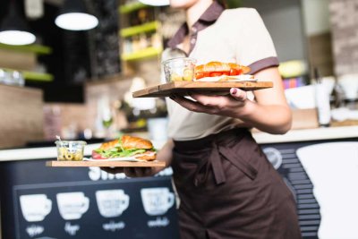 Accueil en salle : comment votre signature olfactive et sonore deviendra au cœur de l’affect de vos clients ?